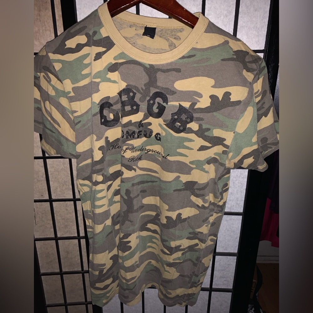Vintage camo cbgb shirt